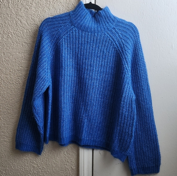 NWT Pieces- Mock Neck Sweater - Picture 3 of 6